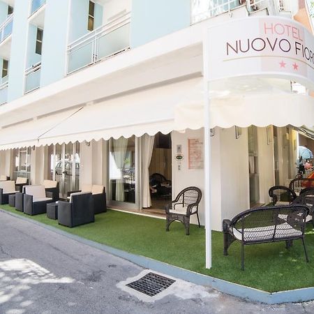 Hotel Nuovo Fiore Cattolica Bagian luar foto