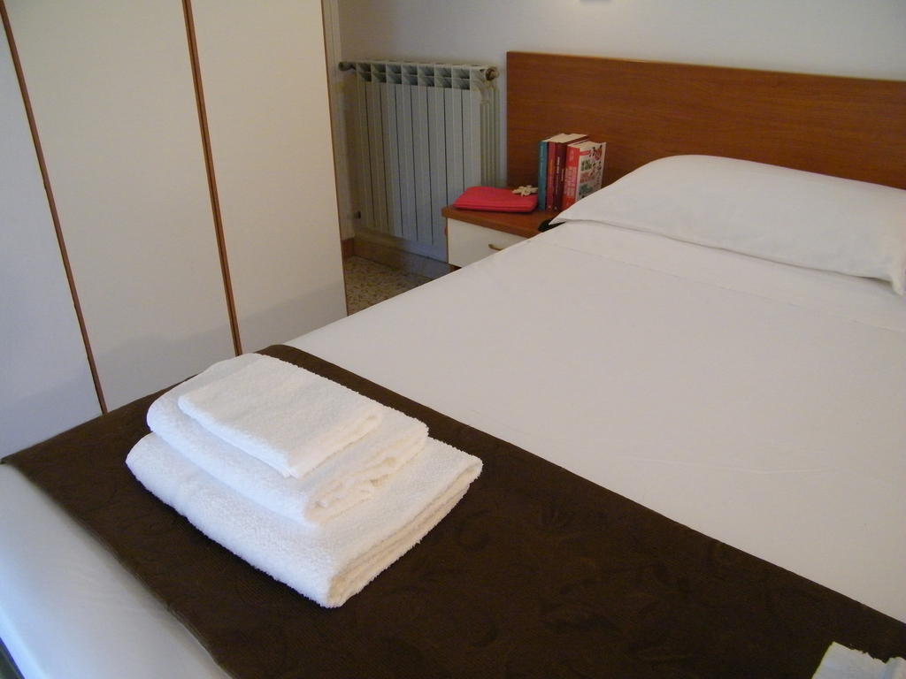 Hotel Nuovo Fiore Cattolica Ruang foto