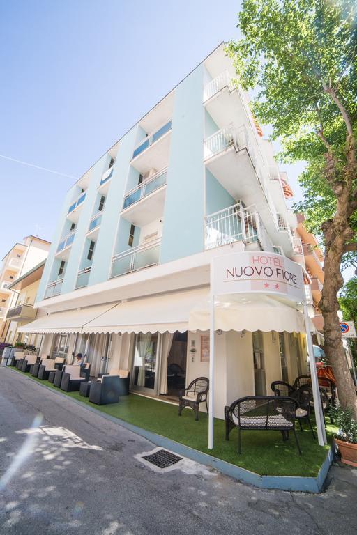 Hotel Nuovo Fiore Cattolica Bagian luar foto